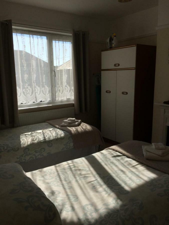 Вілла Rhuddlan House Екстер'єр фото
